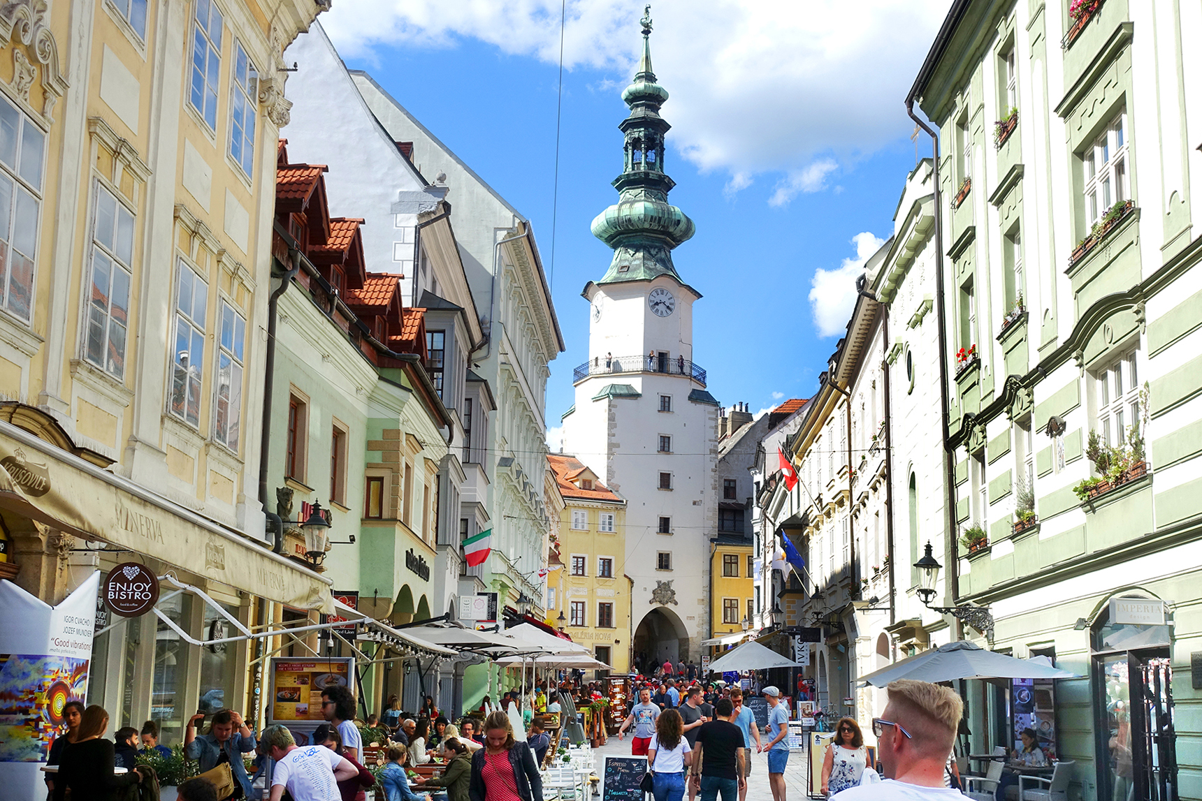 Historical center of Bratislava - Nice Life
